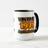 Vintag 1975 - Perfektion Tasse (VorderseiteRechts)