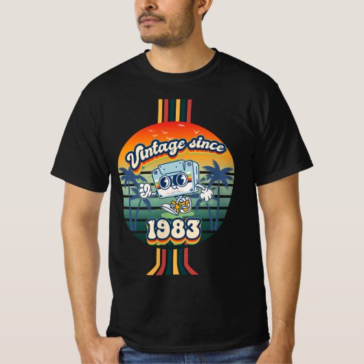 Vintag 1983 Retro-Rücklauf 42. Geburtstag T-Shirt (Vorderseite)