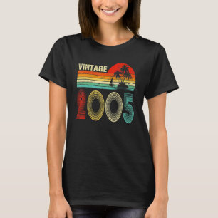 Vintag 2005 18 Jahre alt für Jungen Mädchen 18. Bi T-Shirt