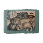 Vintag Adorable Kittens Lithograph Badematte (Vorderseite)