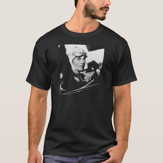 Vintag Amelia Earhart Foto T-Shirt (Vorderseite)