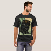 Vintag Black Kitten Illustration T-Shirt (Vorne ganz)