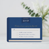 Vintag Blue Gold Chapter Book Wedding RSVP Card (Stehend Vorderseite)