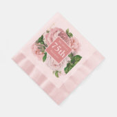 Vintag Blush Pink Blume Grüne 75. Geburtstag Serviette (Ecke)