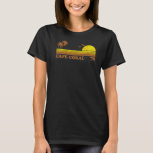Vintag Cape Coral Florida Retro Sun Beach Surfing T-Shirt