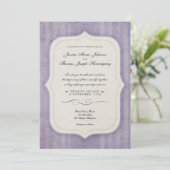 Vintag Charm Lilac Monogram Wedding Einladungen (Stehend Vorderseite)