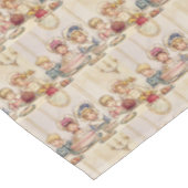 Vintag Children Christmas Dinner - Kate Greenaway Tischdecke (Schrägansicht)