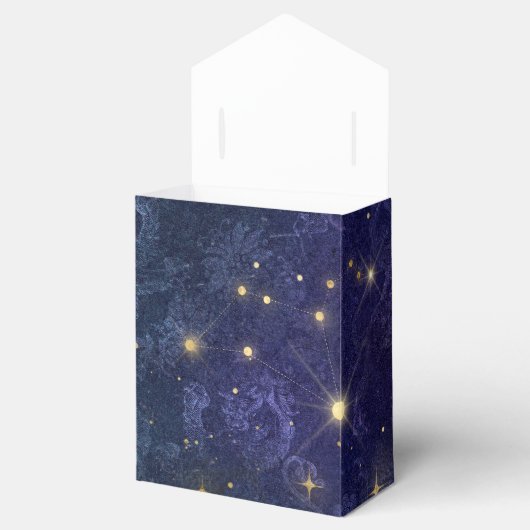 Vintag Damask Geschenkschachtel (Geöffnet)