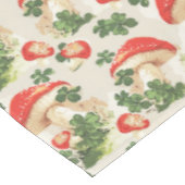 Vintag Forest Mushroom Lucky Clover Pattern Tischdecke (Schrägansicht)
