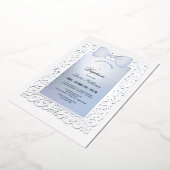 Vintag Frame Blue Bow Taufe Folieneinladung (Gedreht)