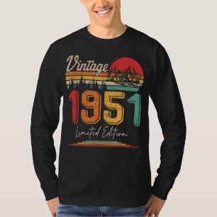 Vintag Geboren im Jahr 1951 Geburtstag Party Hochz T-Shirt