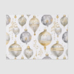 Vintag Gold Silver Black Christmas Ornaments Seidenpapier<br><div class="desc">Vintage Ornamente in Gold und Silber werden in diesem Aquarellbild für Ihre Weihnachts- und Winterferien-Taschentücher eingefangen. In diesem Blatt sind die vorherrschenden Farben Gold und Silber,  mit ein wenig schwarzer Farbe und einige skurrile Golddetails.</div>