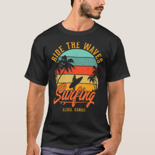 Vintag Hawaii Hawaiian Beach Surfing Maui Su 70's T-Shirt