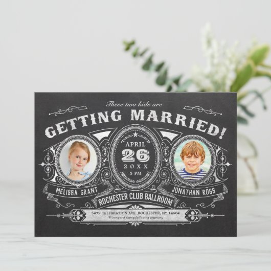 Vintag Kids Foto Hochzeit Einladungen Chalkboard (Stehend Vorderseite)