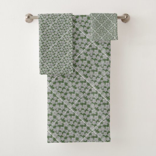 VINTAG LACE GRID GREEN BATH TOWEL SET (Insitu)