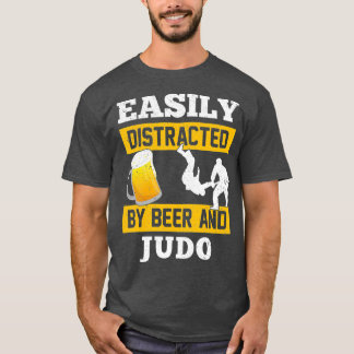 Vintag, leicht von Bier- und Judo-Geschenken abgel T-Shirt