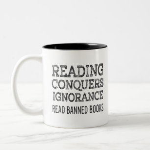 Vintag lese ich verbotene Bücher Funny Book Liebh Zweifarbige Tasse