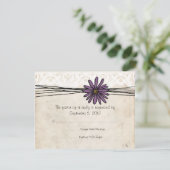 Vintag Lila Daisy Wedding RSVP (Stehend Vorderseite)