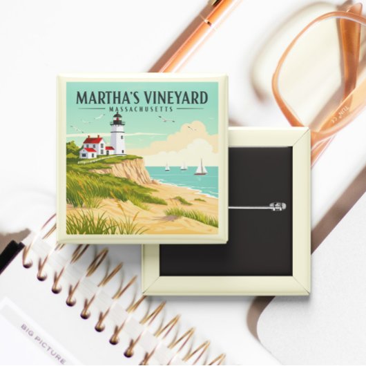 Vintag Martha's Vineyard Massachusetts Button