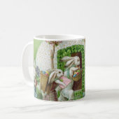Vintag Osterhase und Ostereier Garten Kaffeetasse (Vorderseite Links)