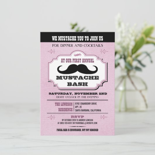Vintag Pink Mustache Bash Einladung (Stehend Vorderseite)