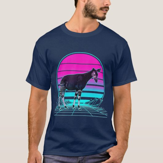Vintag Retro Sunset Okapi T-Shirt (Vorderseite)