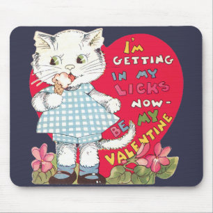 Vintag Retro Valentine's Day Cat Eating Ice Creme Mousepad