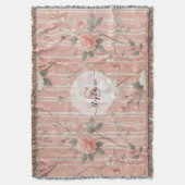 Vintag rosa Rose auf gestricheltem rosa Hintergrun Decke (Vorderseite Vertikal)