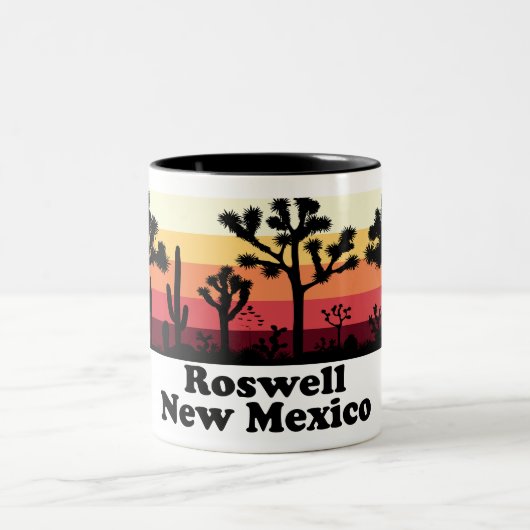 Vintag Roswell New Mexico Zweifarbige Tasse (Mittel)