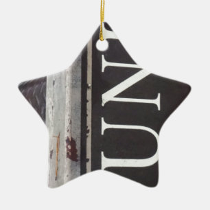 Vintag-Schlepptagebahn JUNK SIGN Keramik Ornament