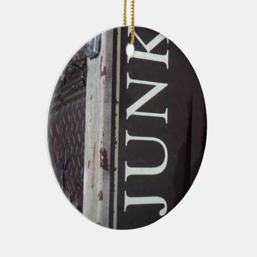 Vintag-Schlepptagebahn JUNK SIGN Keramikornament (Rechts)