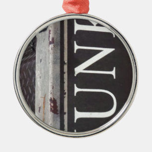 Vintag-Schlepptagebahn JUNK SIGN Silbernes Ornament