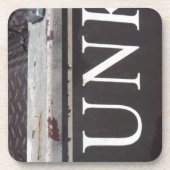 Vintag-Schlepptagebahn JUNK SIGN Untersetzer (Vorderseite)