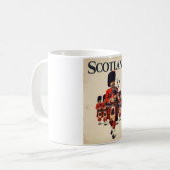 Vintag Schottland Travel - Retro Scottish Bagpiper Kaffeetasse (Vorderseite Links)