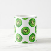 Vintag Seamless-Muster-Kiwi-Illustrationshand dr Kaffeetasse (Mittel)