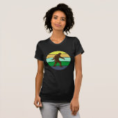 Vintag Sunset Bigfoot Sasquatch T-Shirt (Vorne ganz)