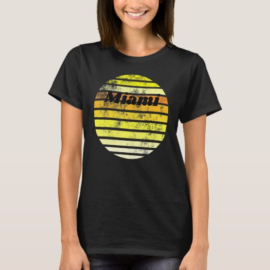 Vintag Sunset Miamii Basic Graphic Classic T-Shirt (Vorderseite)
