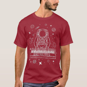 Vintag Techno DJ Analog Synthesizer Music Synth T-Shirt