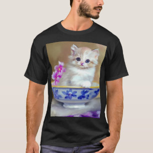 Vintag White Kitten Illustration T-Shirt