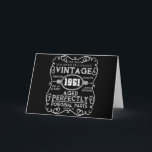 Vintage 1951 Man Myth Legend 70th Birthday Karte<br><div class="desc">Mit diesem niedlichen und farbenfrohen Design machen Sie Ihre Geburtstagsfeier noch attraktiver. Eine perfekte Ergänzung für Ihre Geburtstagskollektion. Ein Muss Kleidung für einen Geburtstagsfeier tragen.</div>