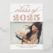 Vintage 2025 Foto Abschluss Rose Gold Folieneinladung (Vorderseite)