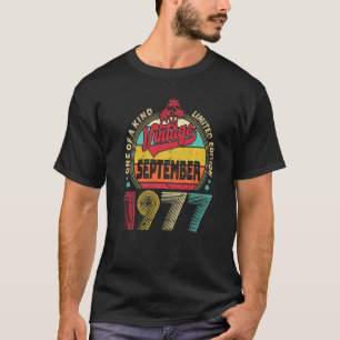 Vintage 45. Geburtstag Großartig seit September 19 T-Shirt