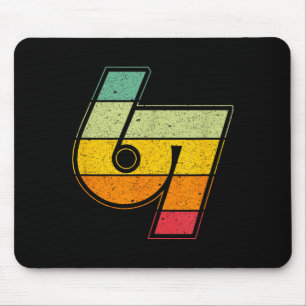 Vintage 6 7 Meme Six Seven Logo Namaste Lustig Hal Mousepad