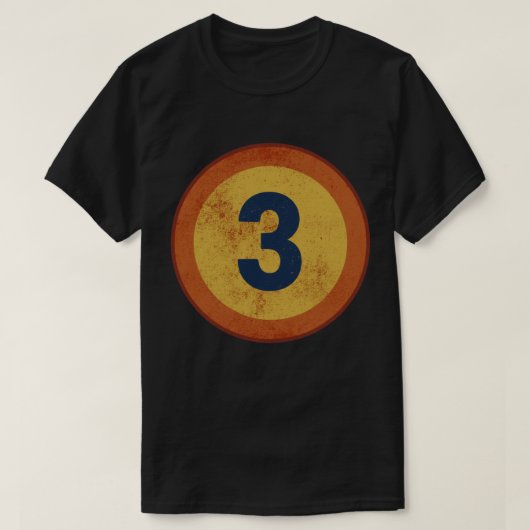 Vintage abgenutzte Nummer 3 T-Shirt (Design vorne)