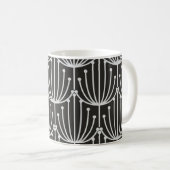 Vintage Abstrakte Blüte in Schwarz-Weiß-Muster Kaffeetasse (VorderseiteRechts)