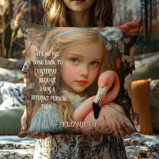 Vintage Alice im Wunderland umarmt Flamingo Kissen