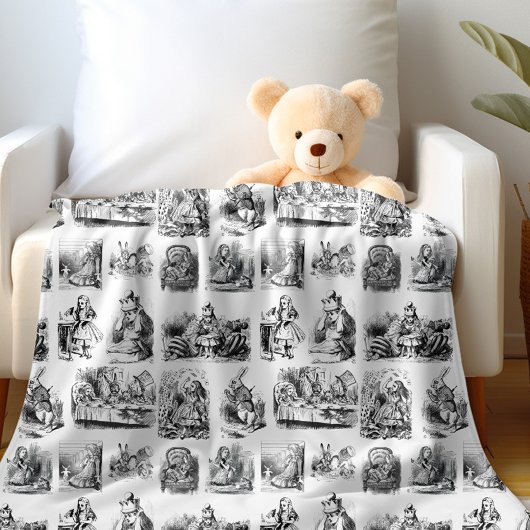 Vintage Alice's Adventures in Wunderland-Muster Fleecedecke