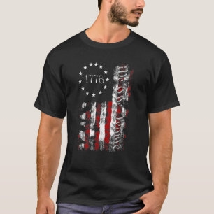 Vintage alte amerikanische Flagge Patriotic 1776 W T-Shirt