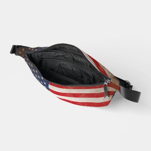 Vintage amerikanische Flagge Bauchtasche (Offen)