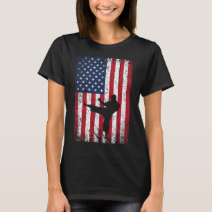 Vintage amerikanische Flagge Karate 4. Juli Marti T-Shirt